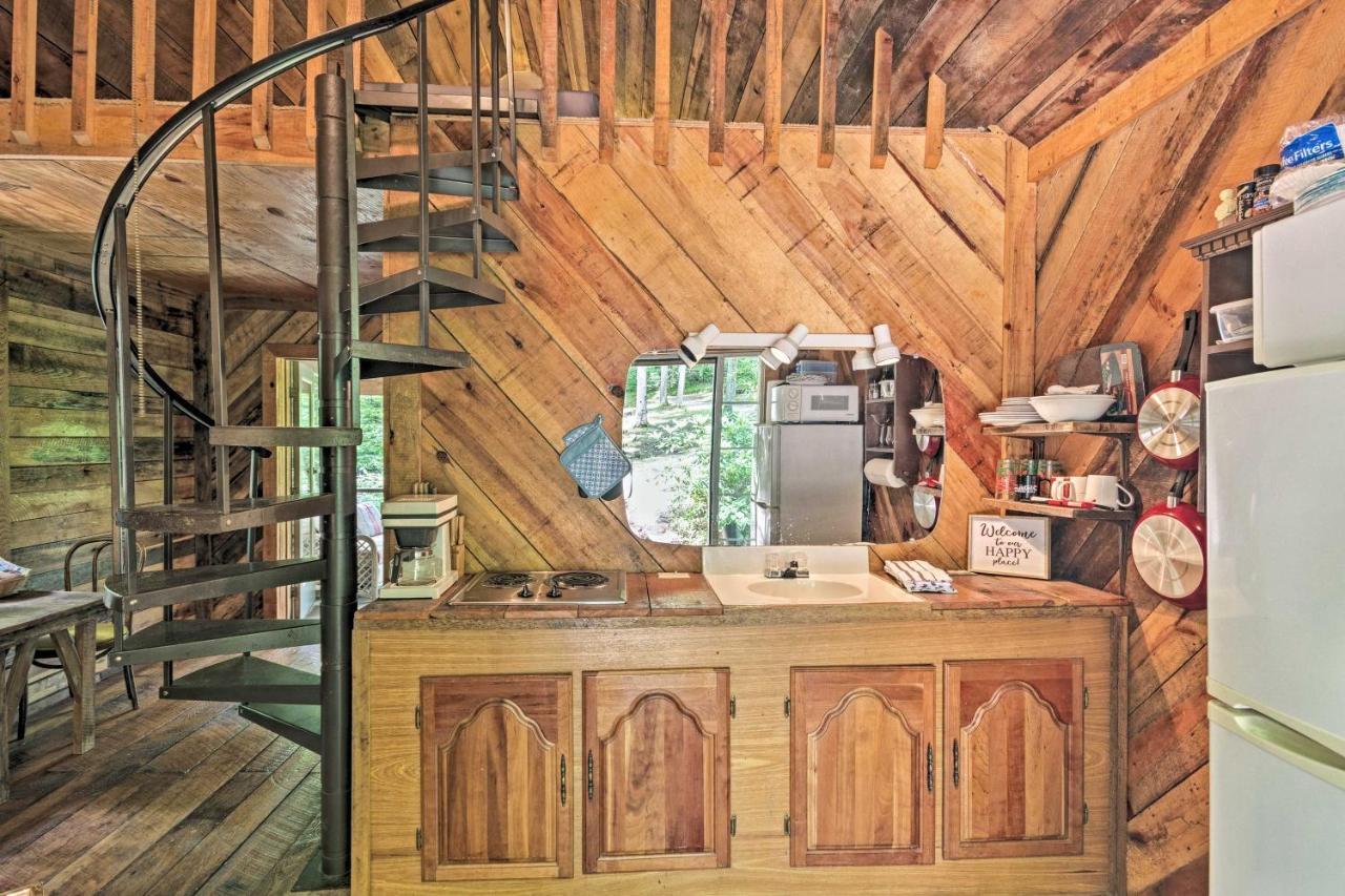 Creekside Cabin With Deck In Pisgah Forest! Barnardsville Bagian luar foto